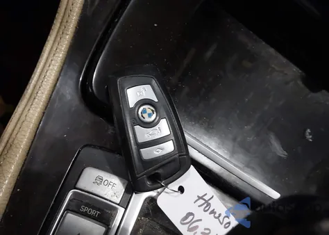 2011 BMW 535I z USA, uszkodzony, nr VIN WBAFR7C55BC607168